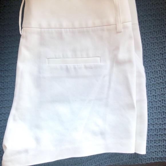 Alice and Olivia Cady Shorts, Size 12, Worn once! - Picture 8 of 9